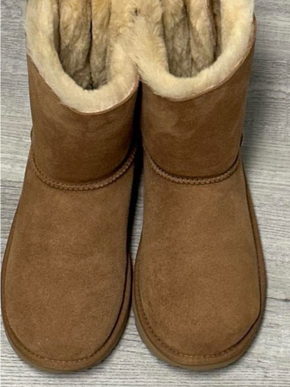 UGG Chestnut Short Shearling-Lined Ankle Boots